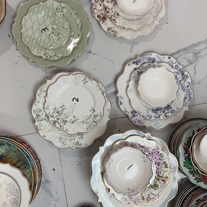 猪***妹瓷四套盘子喜欢的拍