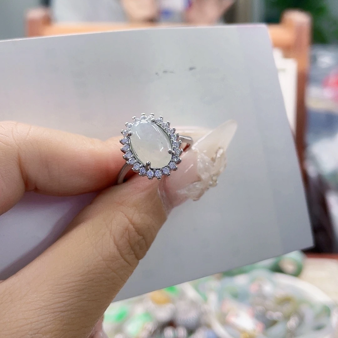 翡翠未镶嵌颈饰天然翡翠A货