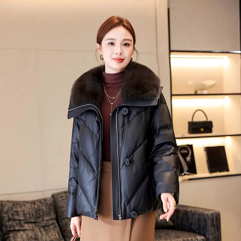 绵羊皮羽绒服女短款2024冬季新款海宁真皮鹅绒服皮衣外套狐狸毛领
