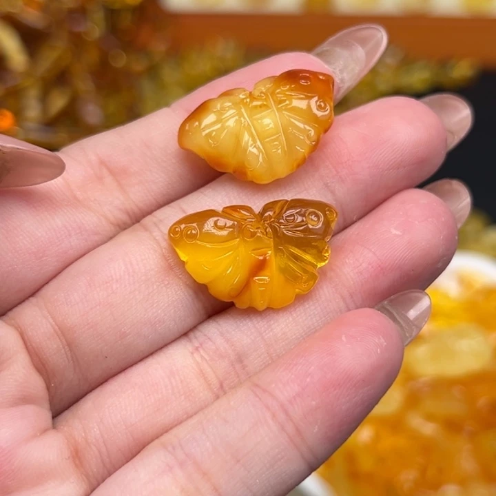 琥珀未镶嵌吊坠(不含链)