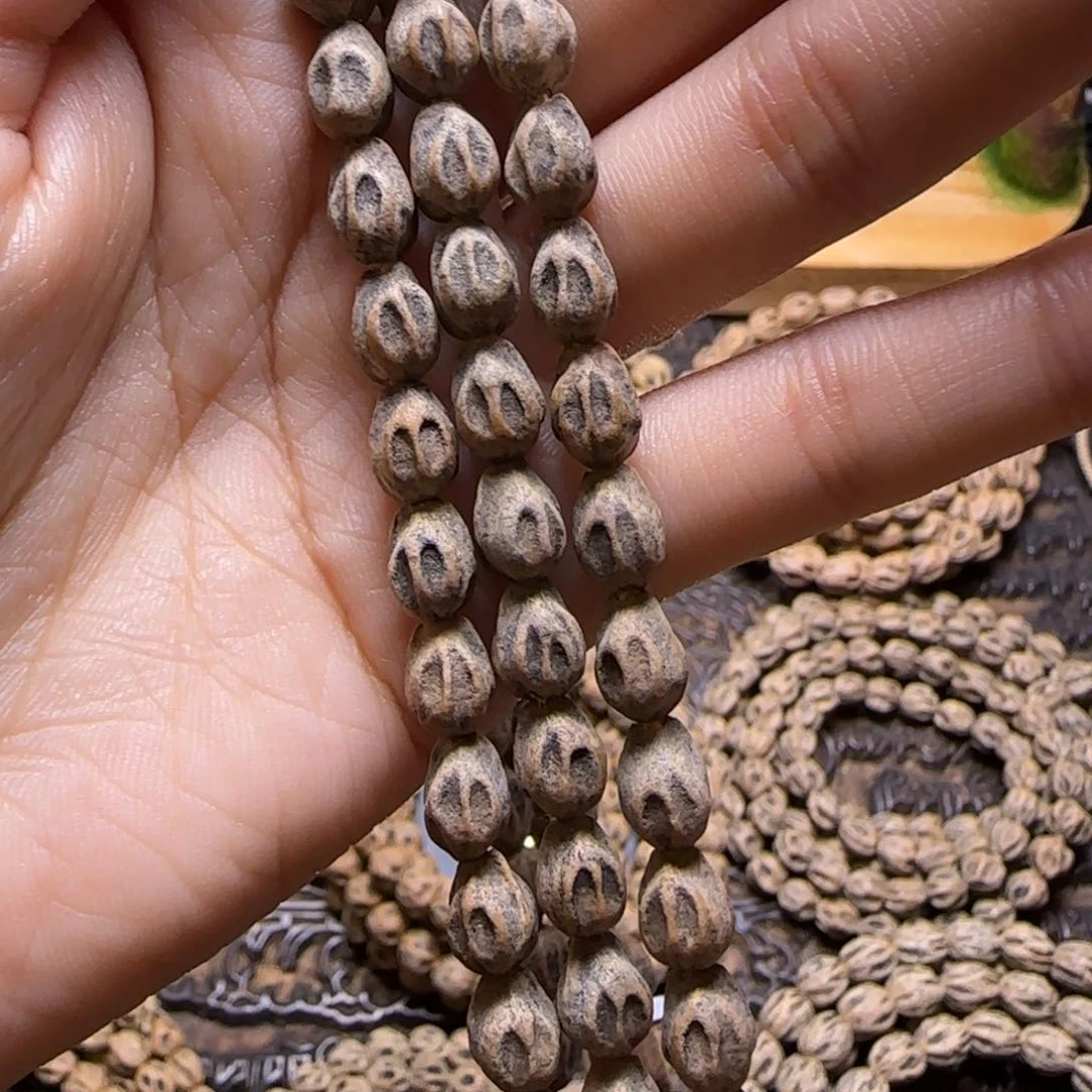 吊坠柏香籽/百香籽龙*