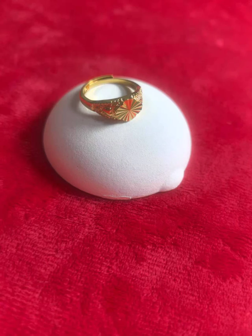 A004高端精致饰品