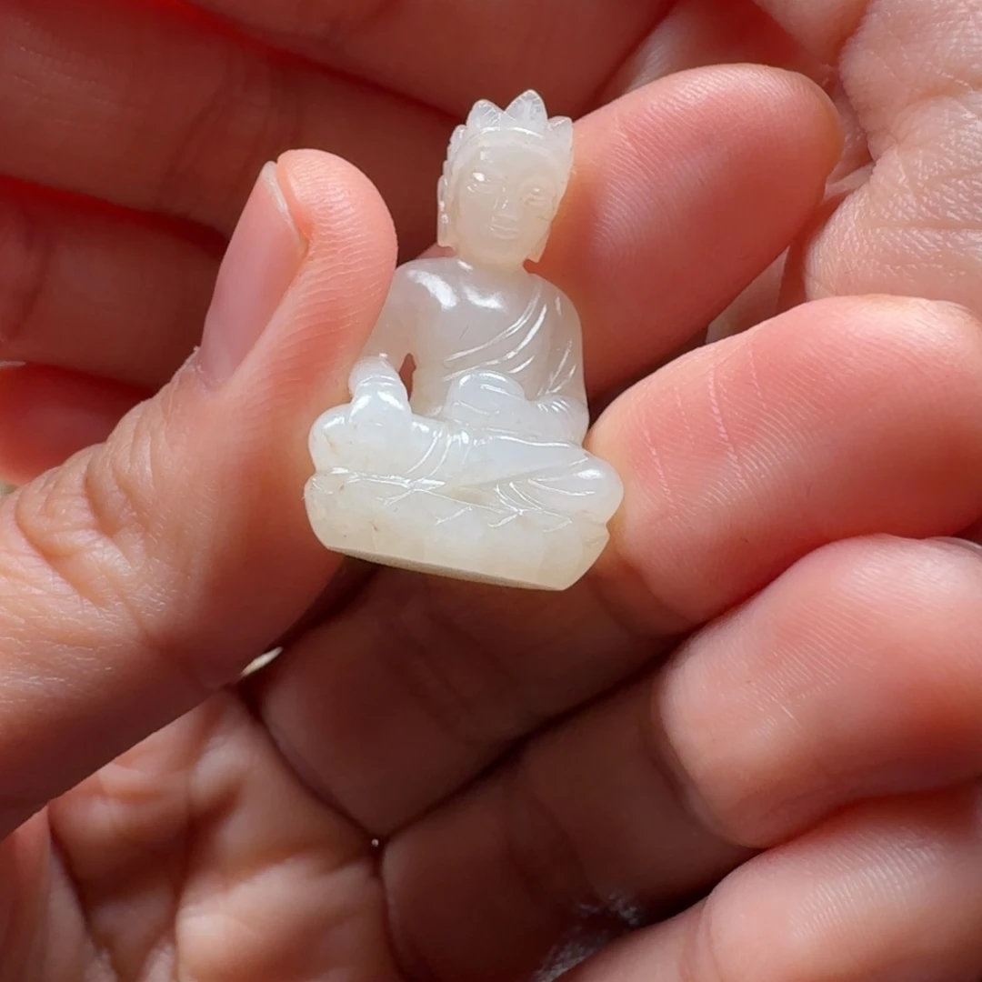 和田玉颈饰未镶嵌浩****！