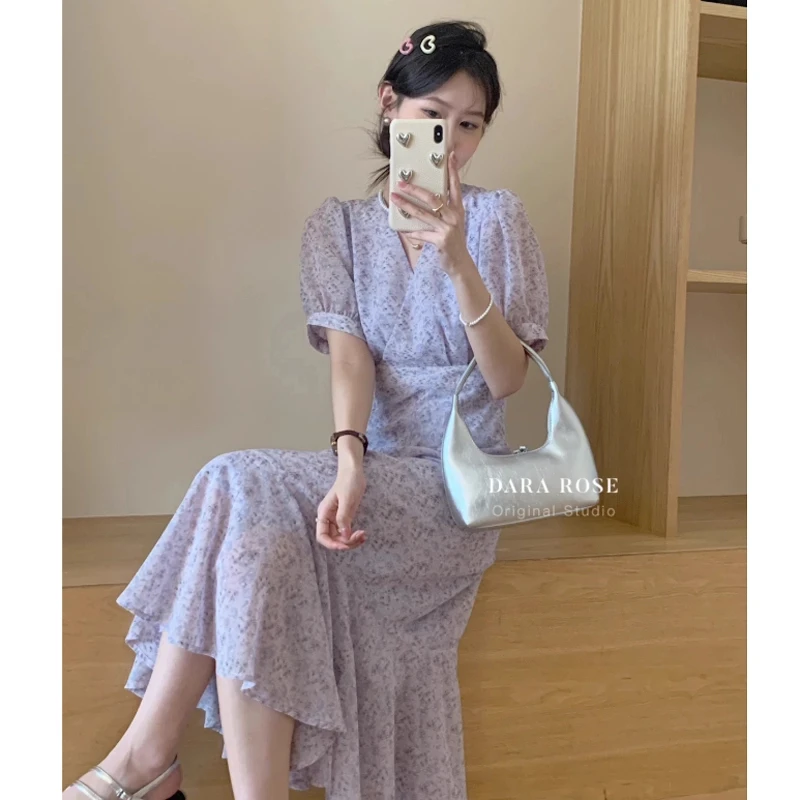 2025夏季新款浅紫色梦幻唯美蓝紫色碎花气质显瘦收腰连衣裙女