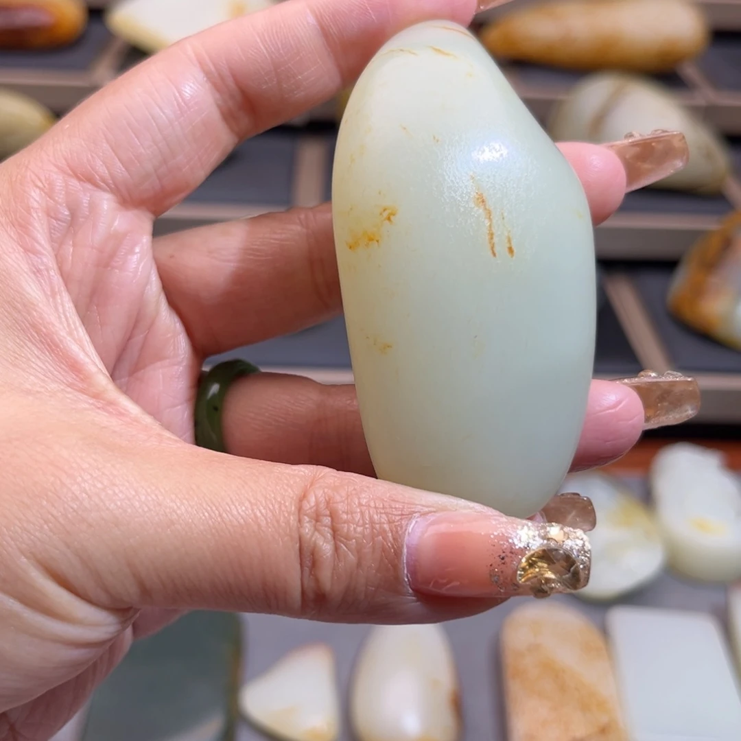 未镶嵌和田玉挂件定制和田玉不**着