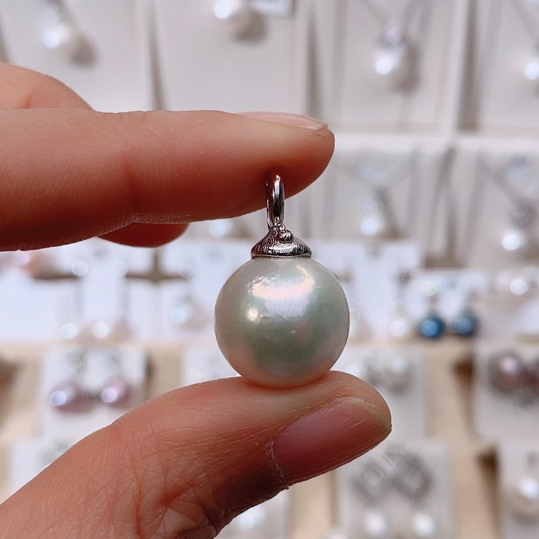 颈饰银S925镶嵌淡水珍珠