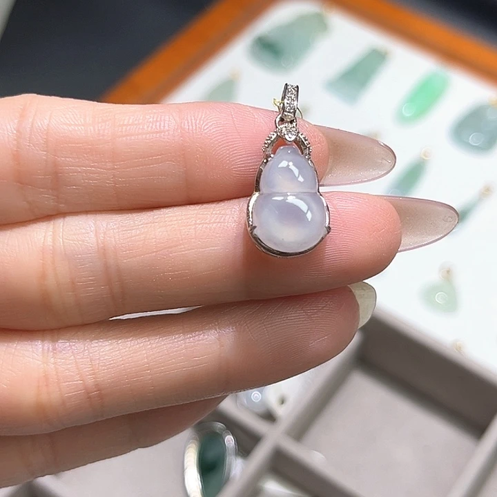 翡翠银S925镶嵌颈饰