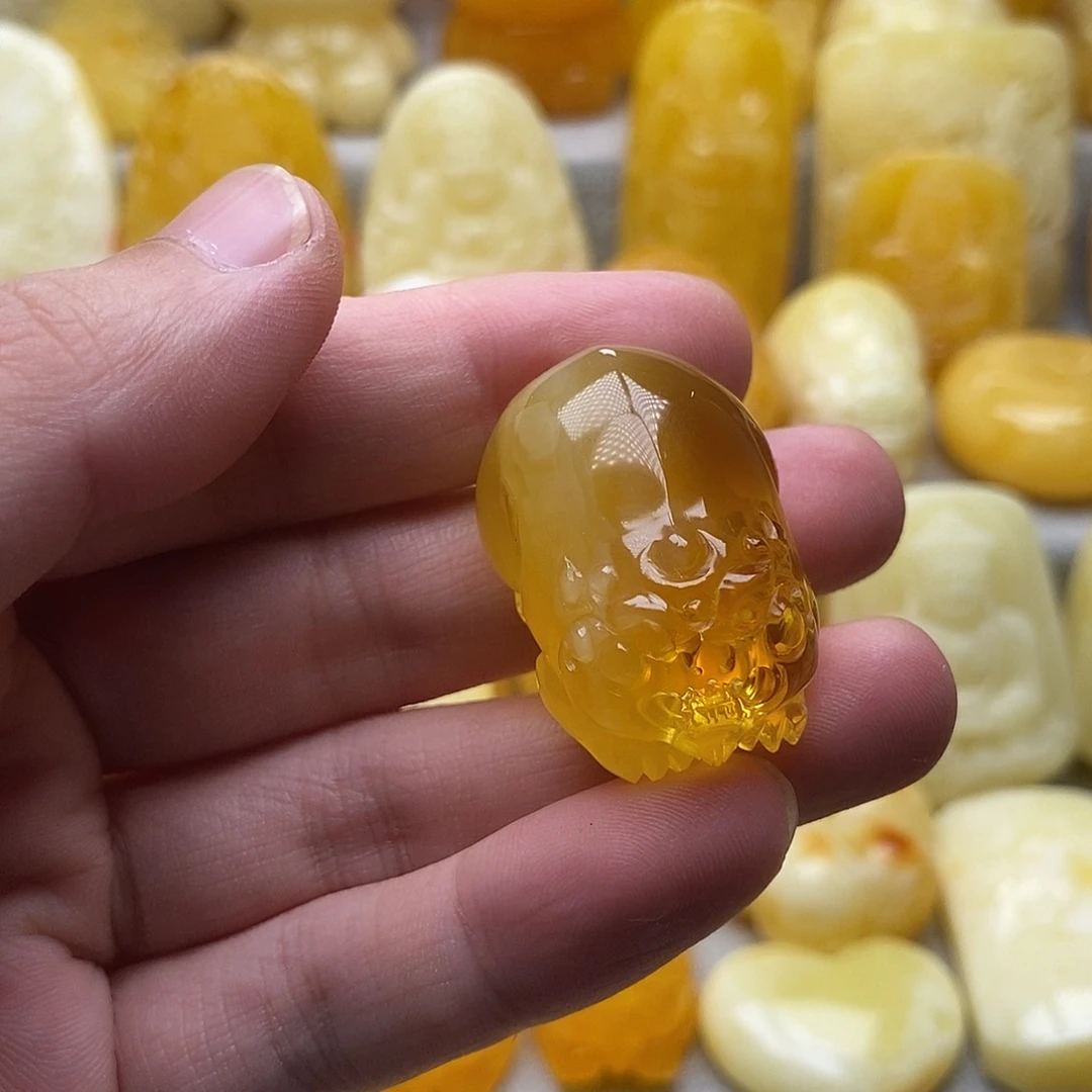 琥珀颈饰未镶嵌琥珀蜜蜡吊坠