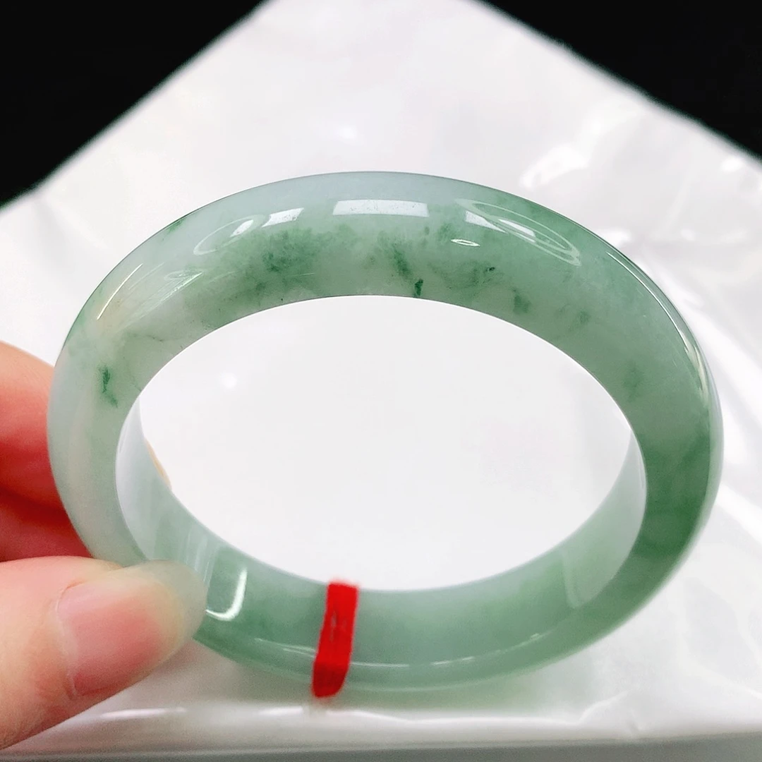 翡翠手镯未镶嵌30 号翡翠手镯
