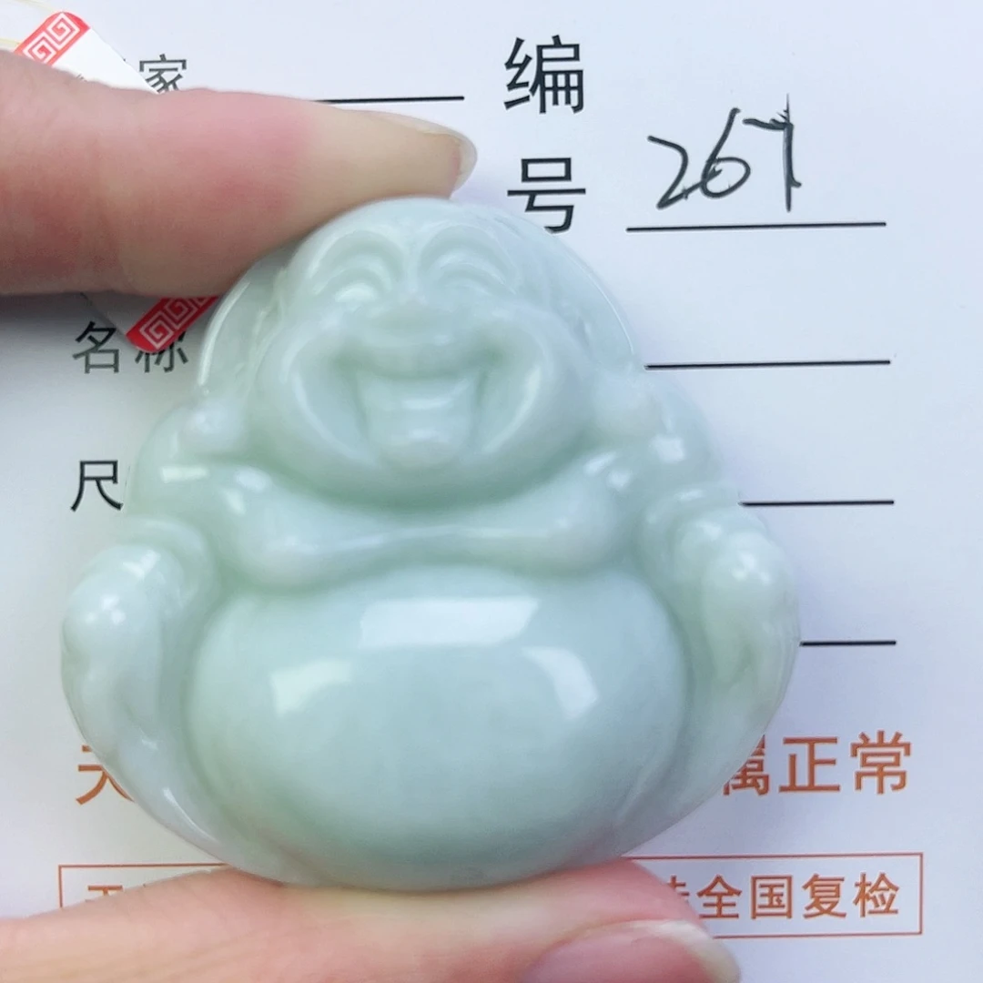 翡翠颈饰未镶嵌佛公微瑕