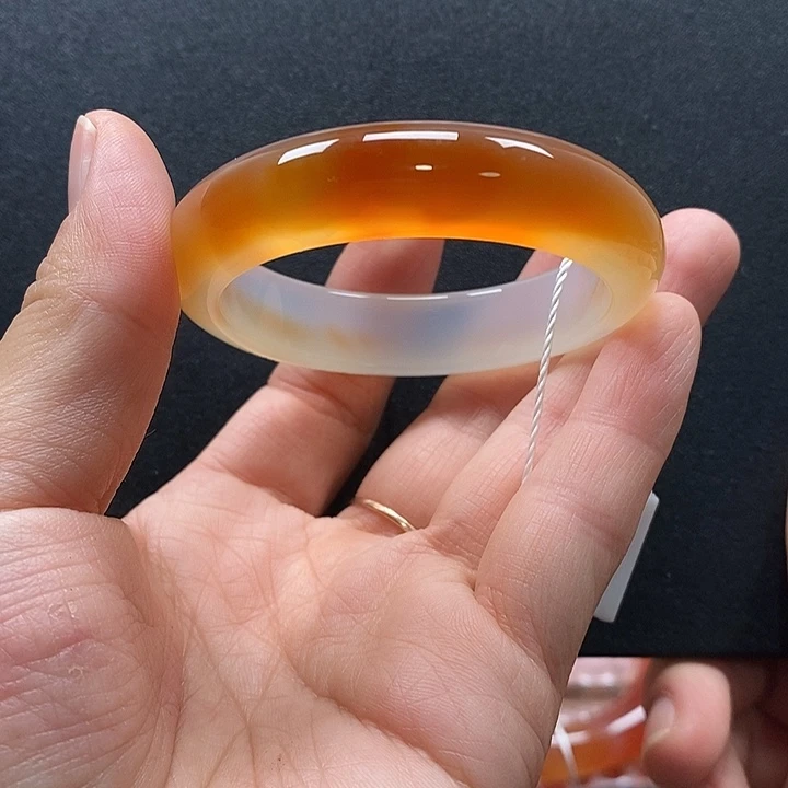 玛瑙/玉髓未镶嵌手镯50.2