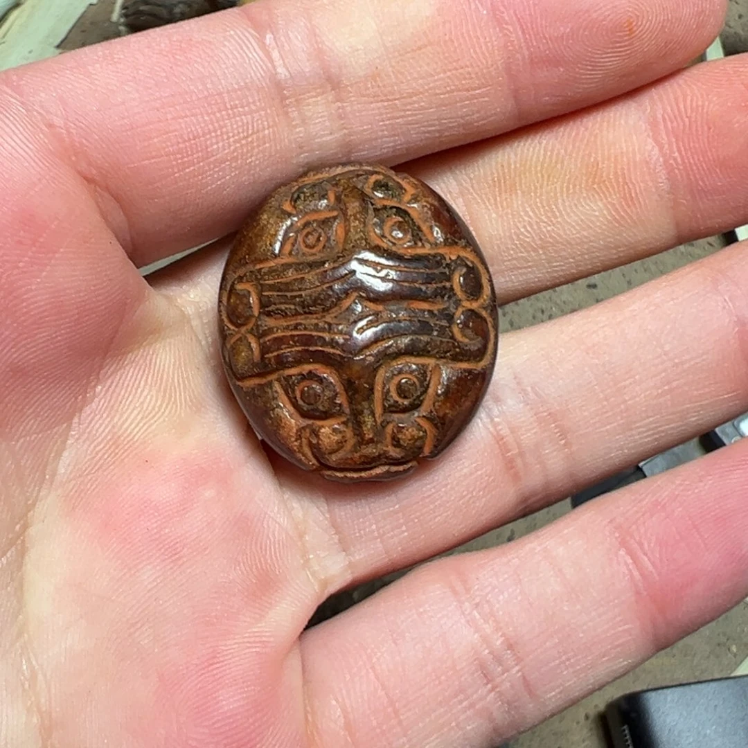 和田玉（糖玉）未镶嵌挂件