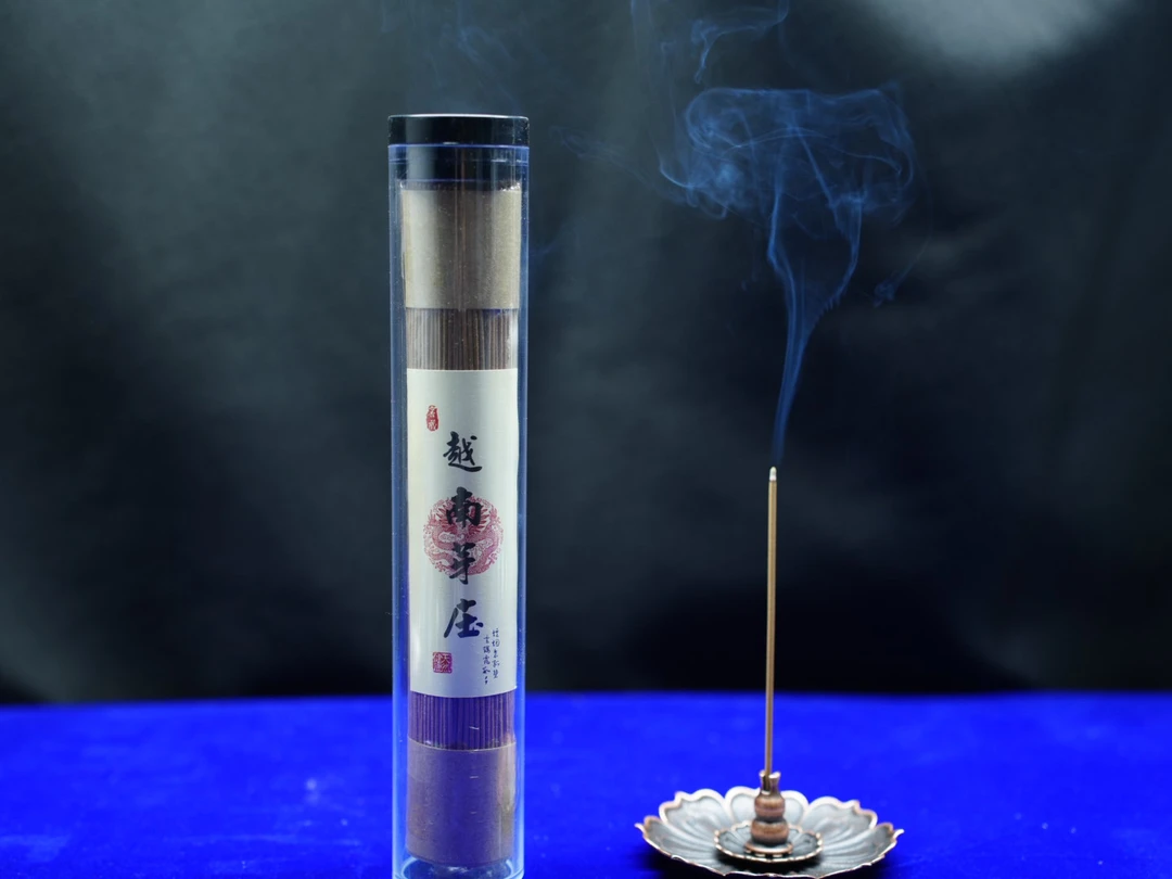 越南芽庄沉香 芽庄老料  100克装 线香天然香，送莲花香插