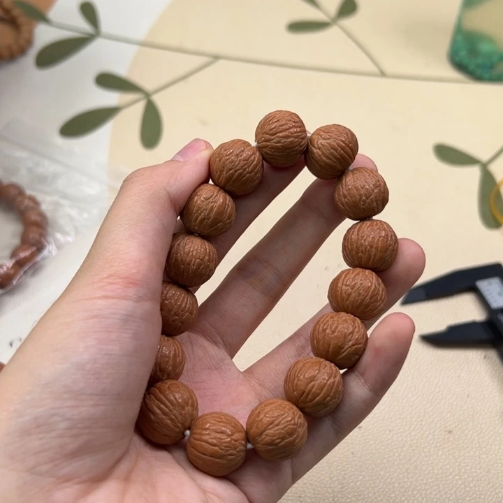 吊坠白玉菩提黄色144