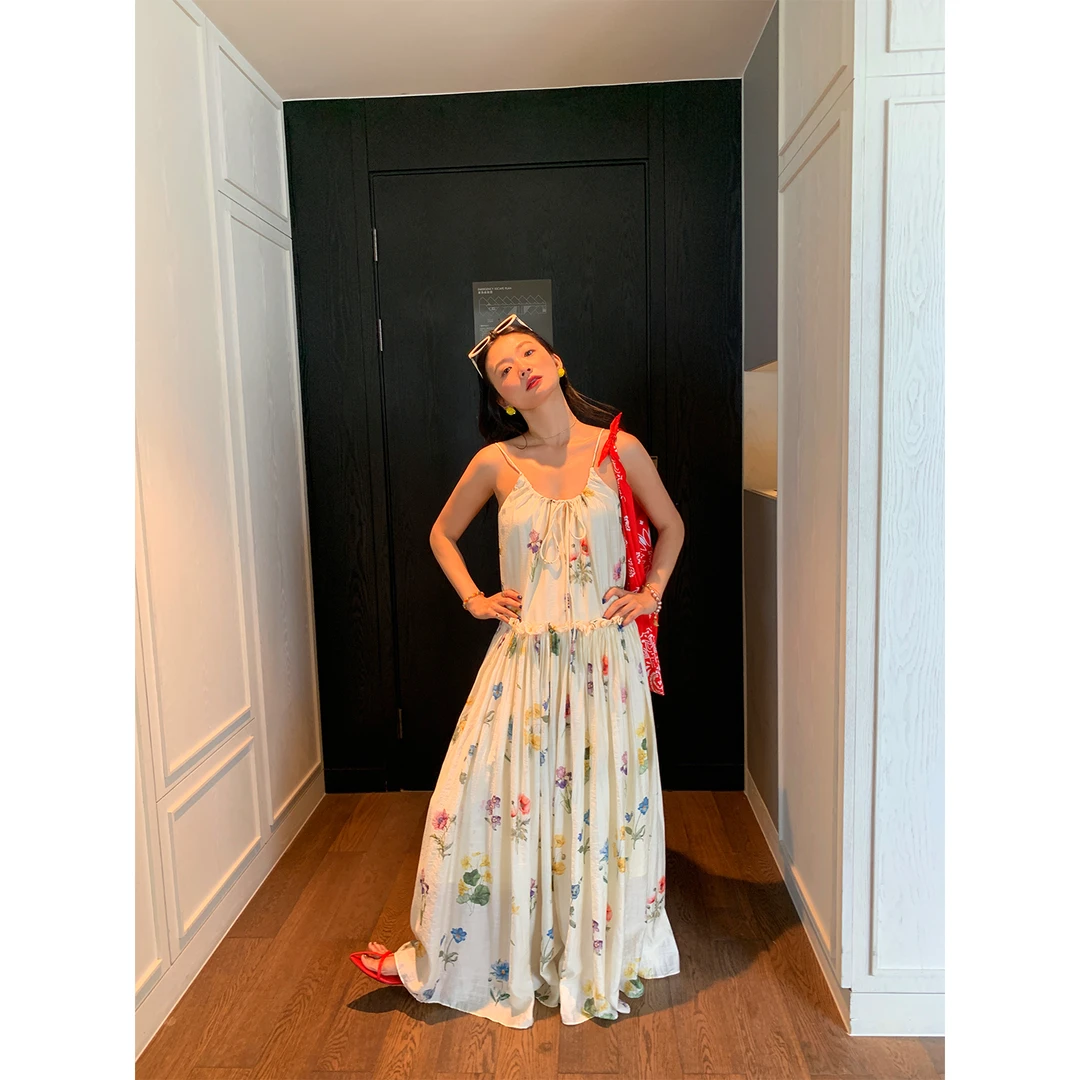 落落狷介 夏天巨好看的裙子2025年碎花吊带裙小个子设计感连衣裙