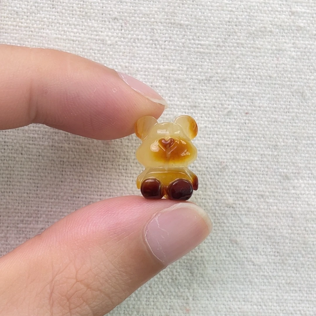 琥珀未镶嵌珠宝奇石小熊