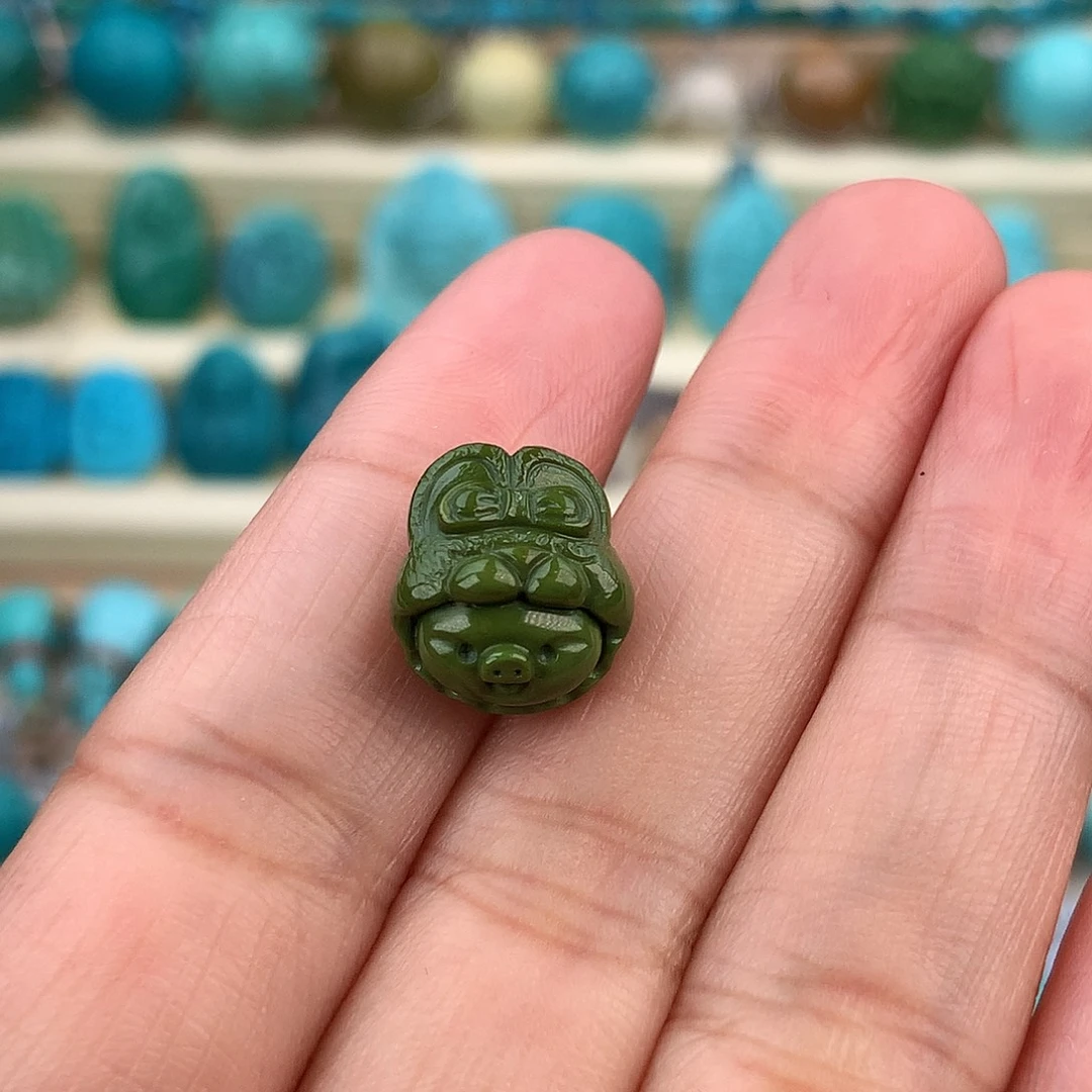 绿松石未镶嵌珠宝奇石