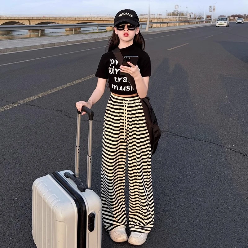 2025炸街女童裤子春秋新款儿童条纹阔腿裤女孩大童春季直筒休闲裤