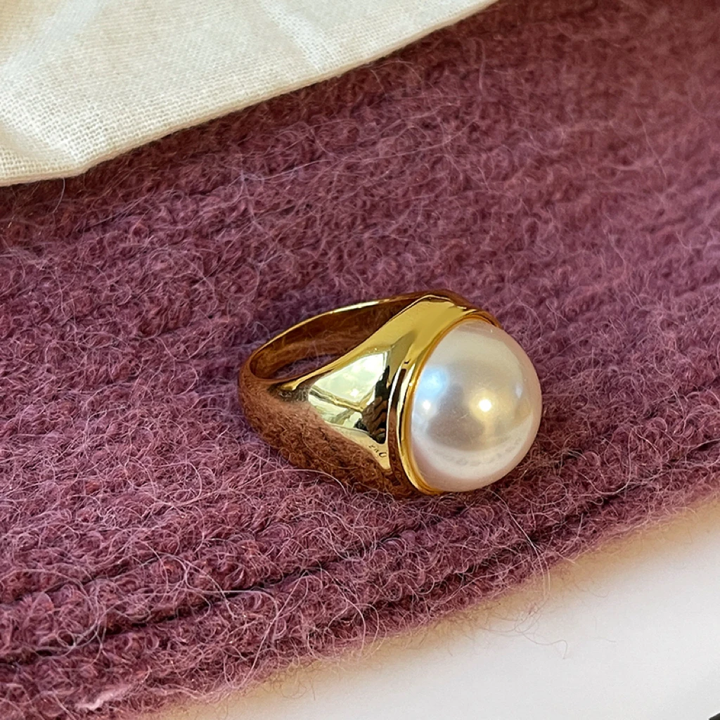 铜合金戒指 大颗金色时尚手工仿珍珠戒指指环首饰高级小众夸张