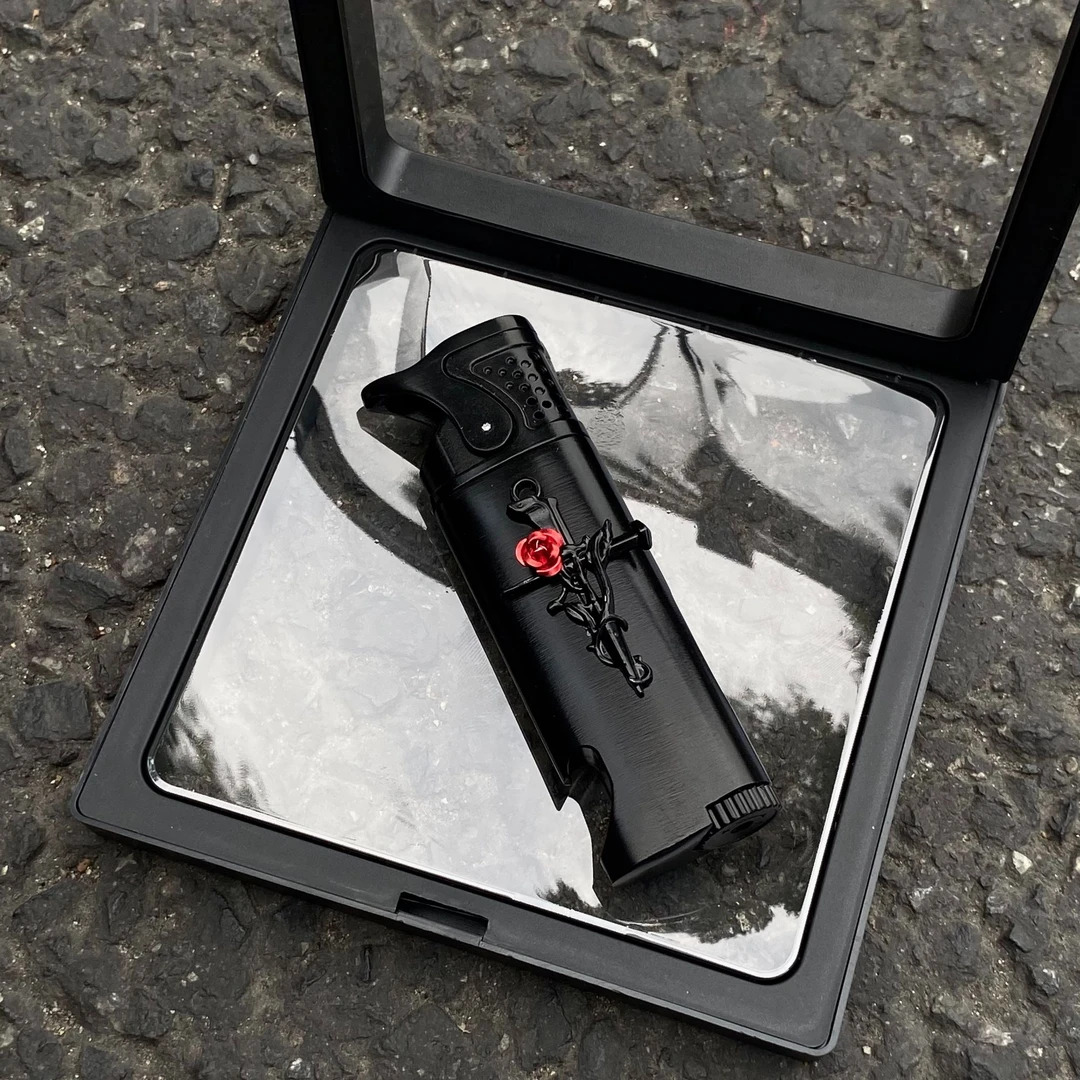 原创手作高颜值打火机轻奢小众设计高级感充气送男女友礼物甜酷风