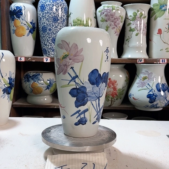 瓶大萝卜青花荷花 新款陶瓷陶瓷