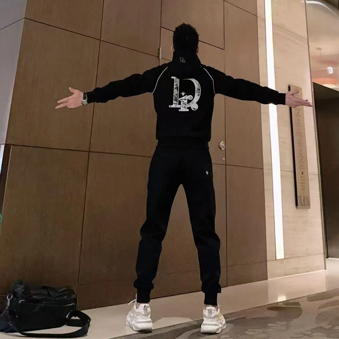 2025秋季爆款两件套男潮流时尚刺绣时尚连帽外套韩版休闲束脚长裤