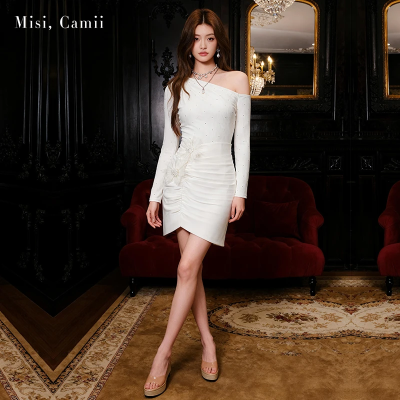 Misi,Camii2025早秋新款女装立体花烫钻斜肩连衣裙气质显瘦时尚感