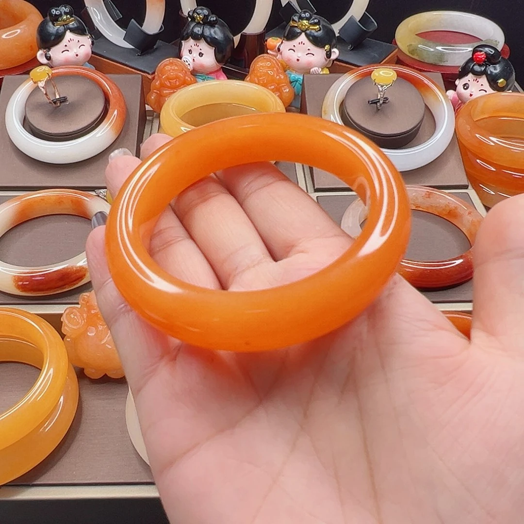 石英质玉（黄龙玉）未镶嵌手镯包容福利59.2