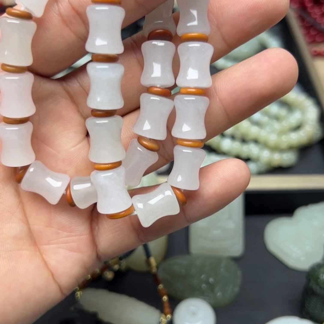 合金手链石英质玉（天山翠）