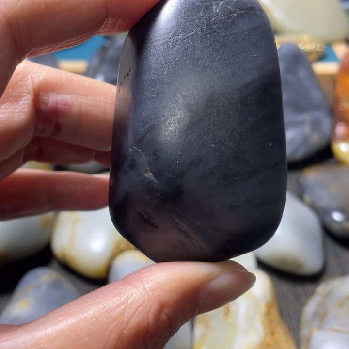 密***&和田玉未镶嵌颈饰