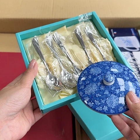 布*格瓷器。瓷器。  瓷器。