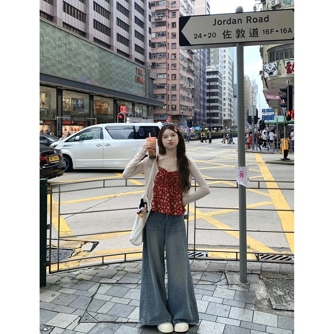 2025新款夏装搭配一整套装女甜妹风防晒开衫碎花背心牛仔裤三件套