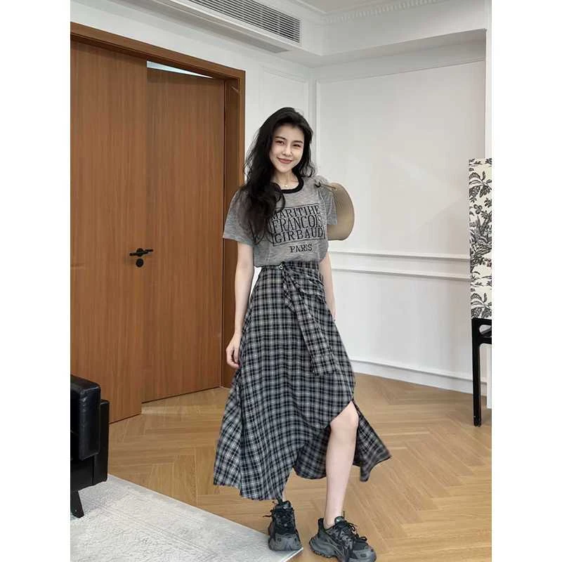 2025夏季新款韩系穿搭慵懒风印花短袖上衣搭配格子半身裙裤两件套