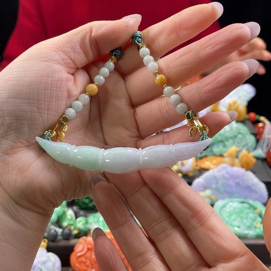 翡翠颈饰未镶嵌代编织