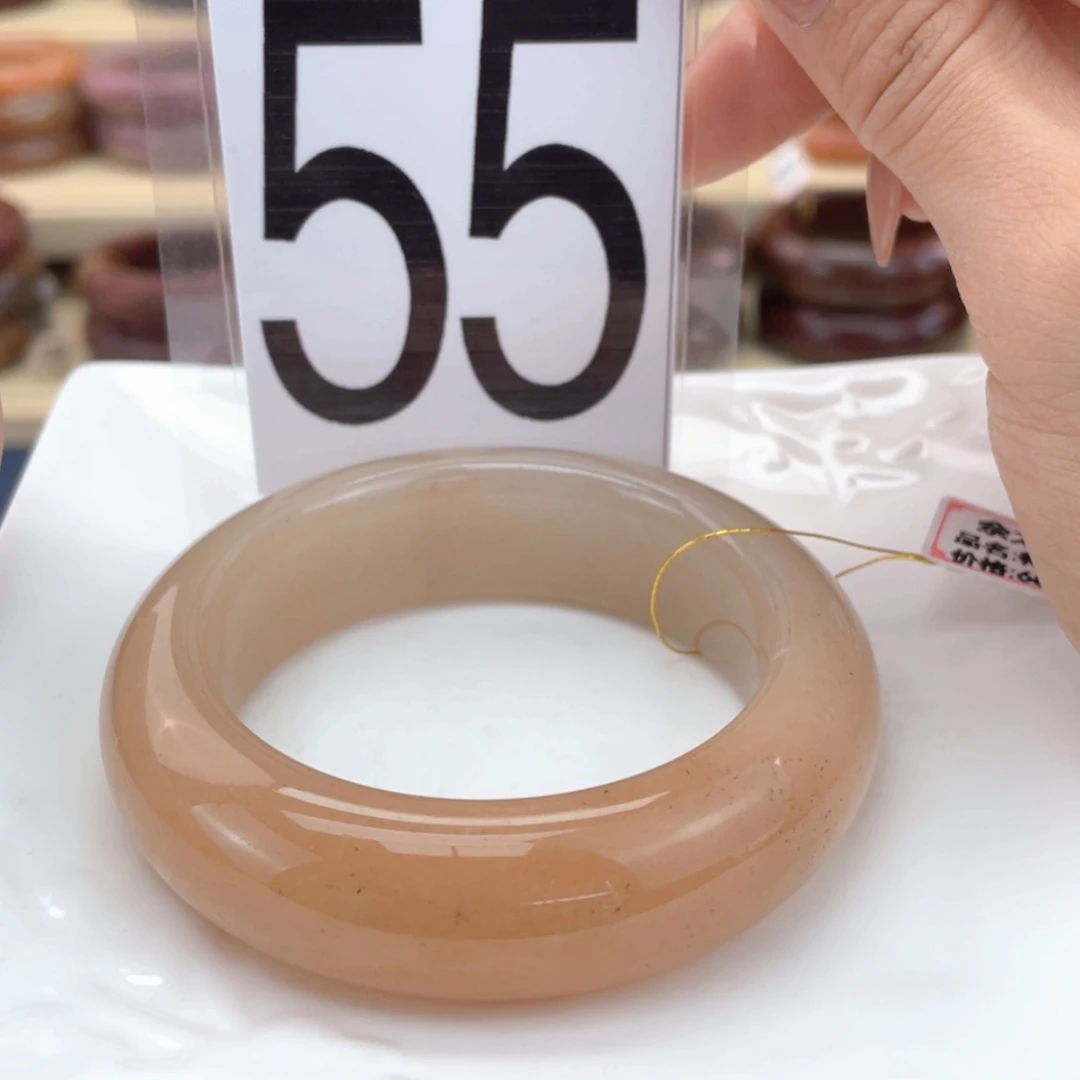 【闪购商品】石英质玉手镯未镶嵌