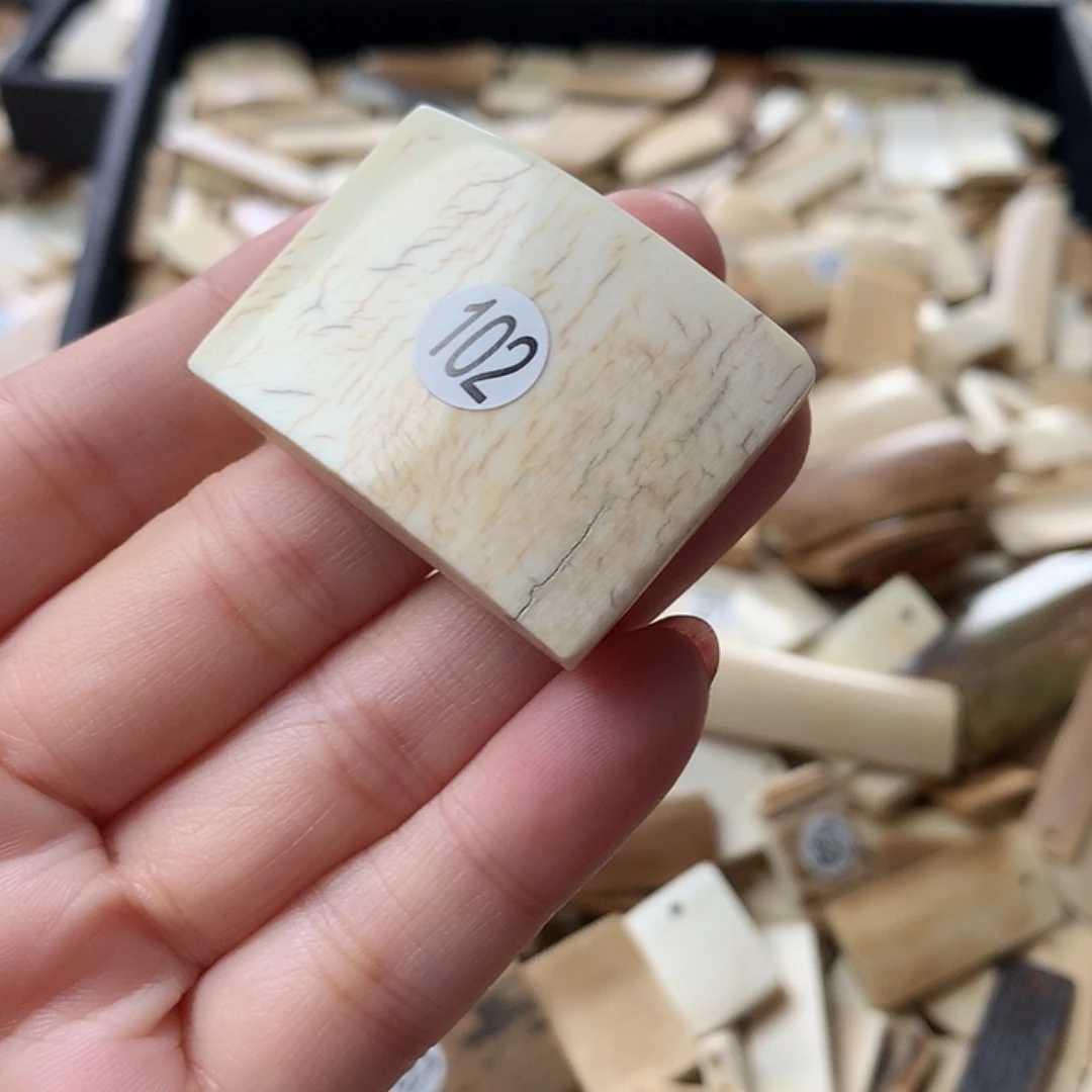 泥塑不打孔联系客服