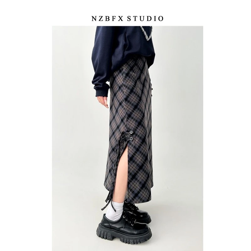 大码胖mm美式复古格子半身裙女2025秋冬季a字中长款微胖开叉裙子