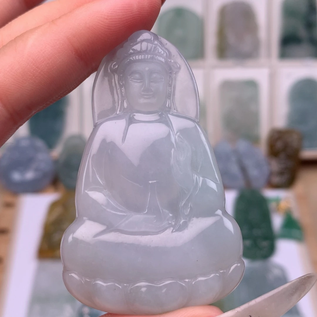 翡翠未镶嵌颈饰素衣