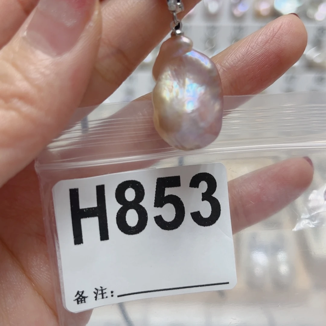 未镶嵌颈饰淡水珍珠