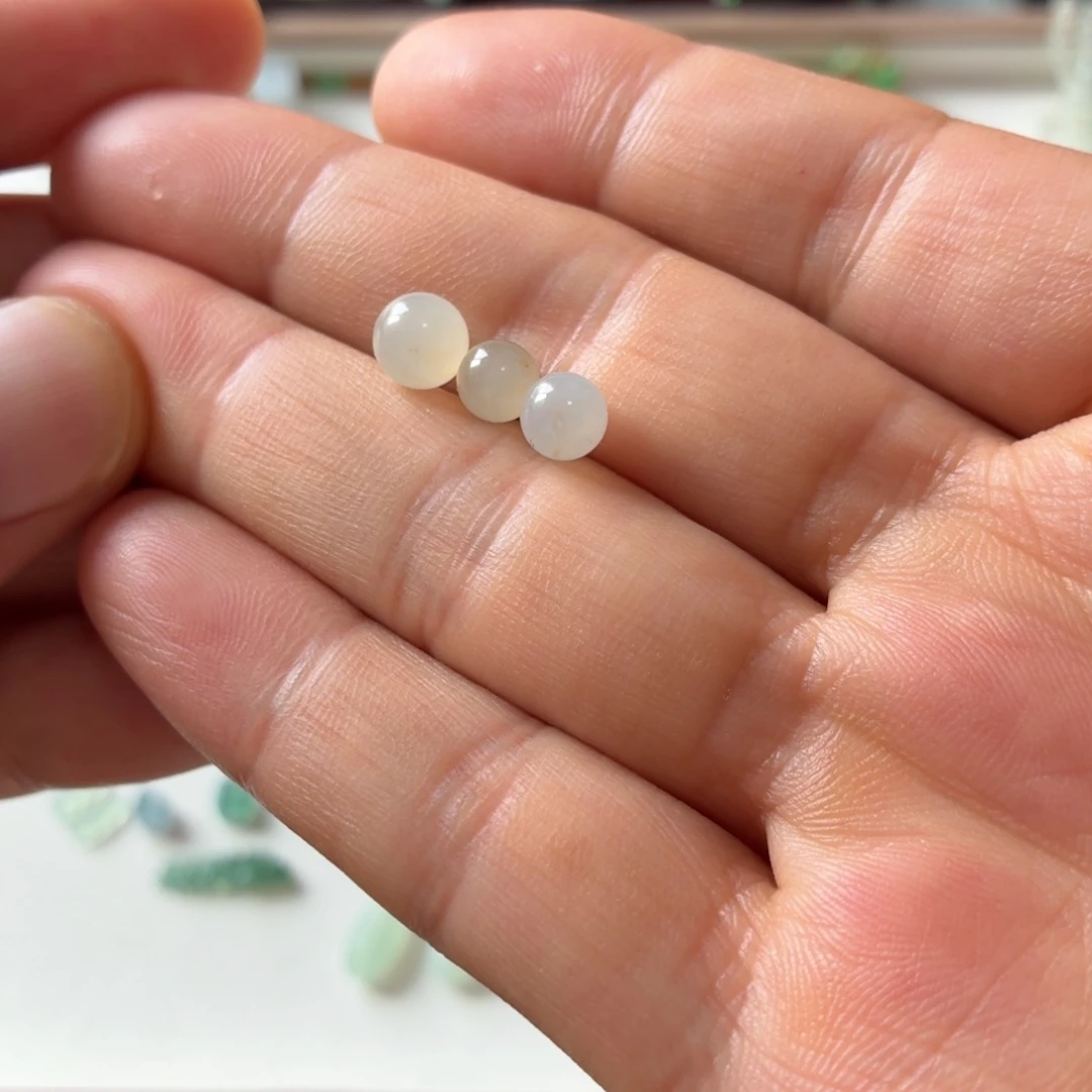 定制翡翠未镶嵌珠子
