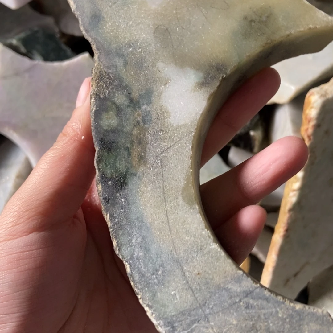 翡翠挂件未镶嵌天然翡翠