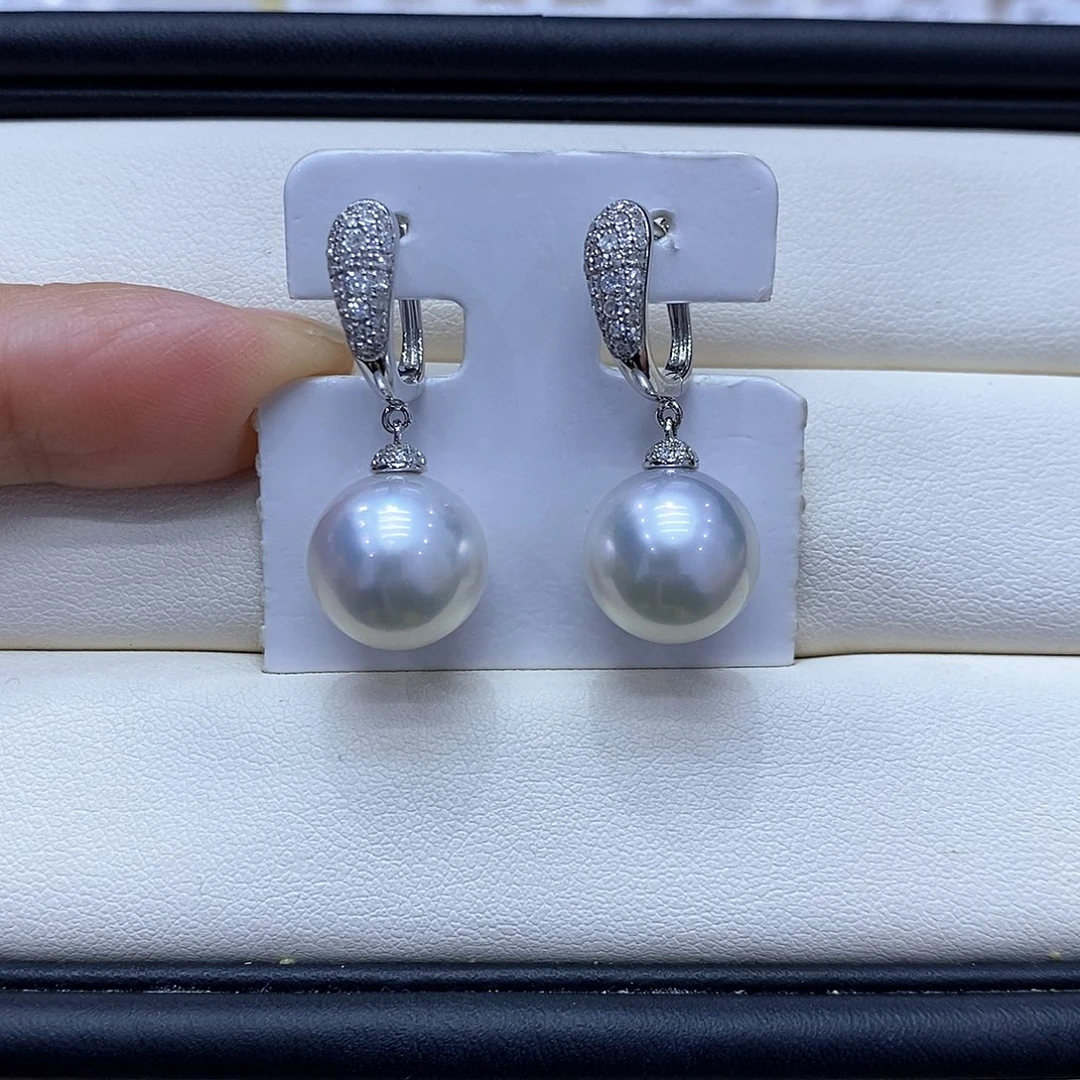 海水珍珠18K金镶嵌耳饰12到13点位澳白