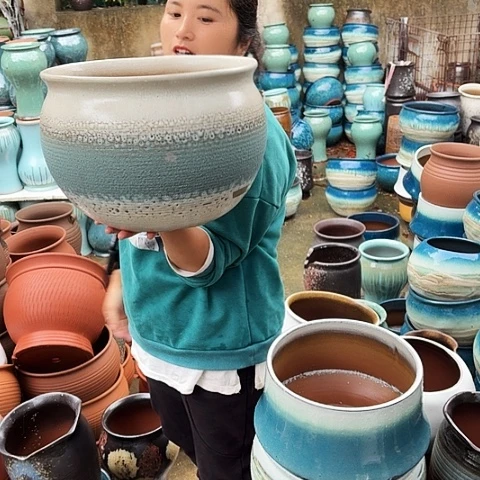 口32高24瑕疵一个盆。