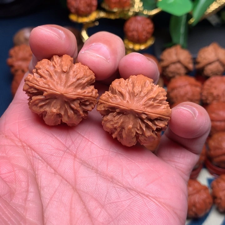 把件桃核野生小手捻小霸王龙