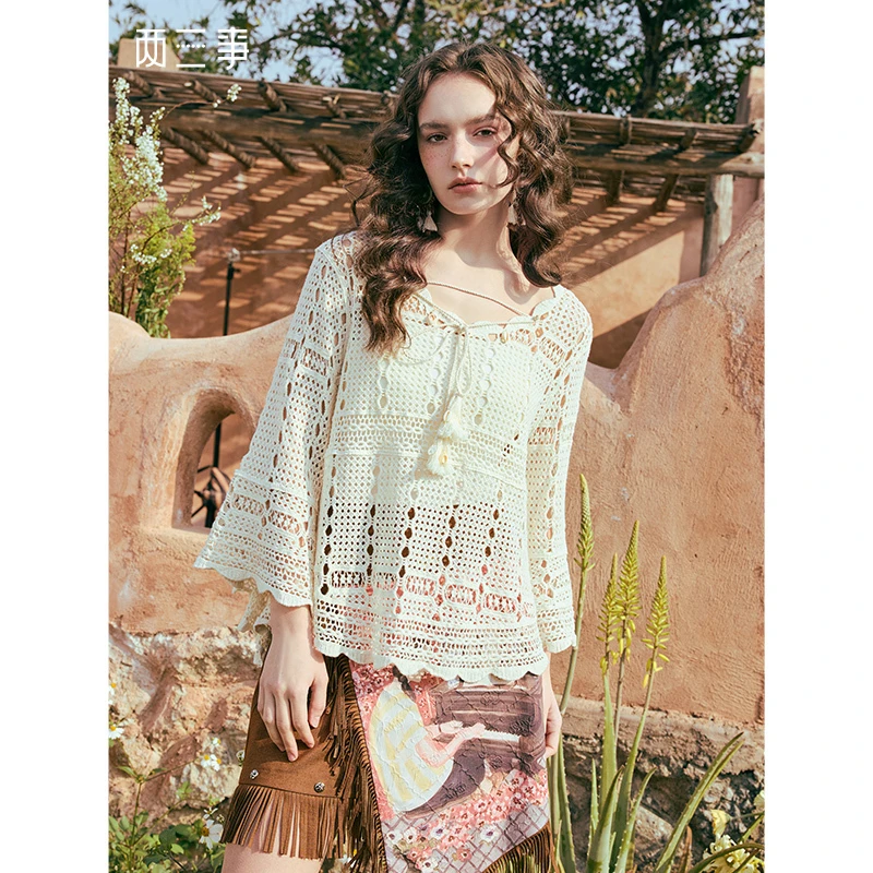 两三事 雾屿织光  波西米亚风喇叭袖镂空钩花针织衫S25XZZ087