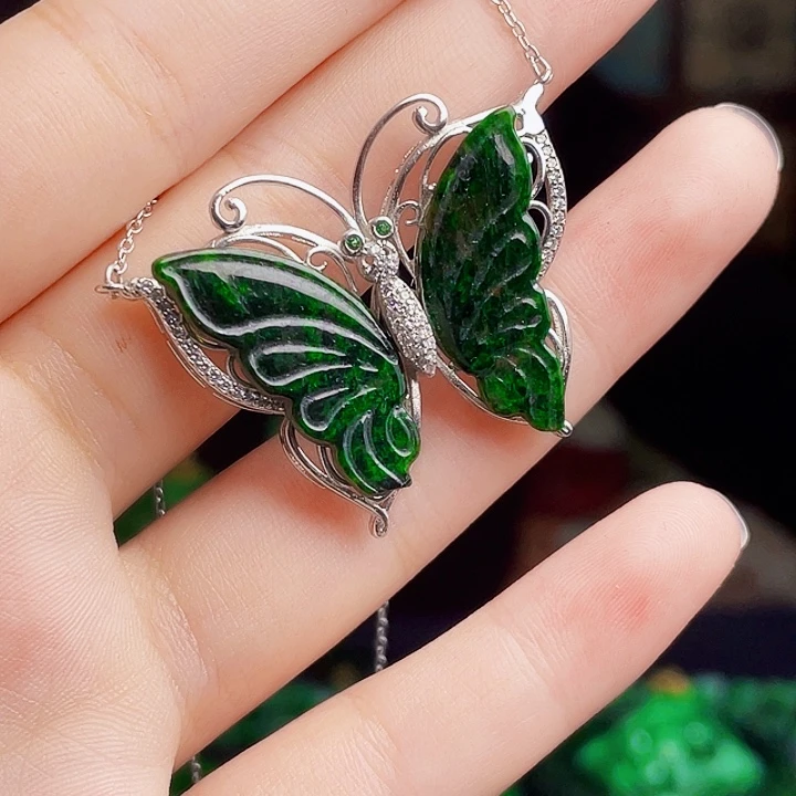 翡翠银S925镶嵌颈饰多样性