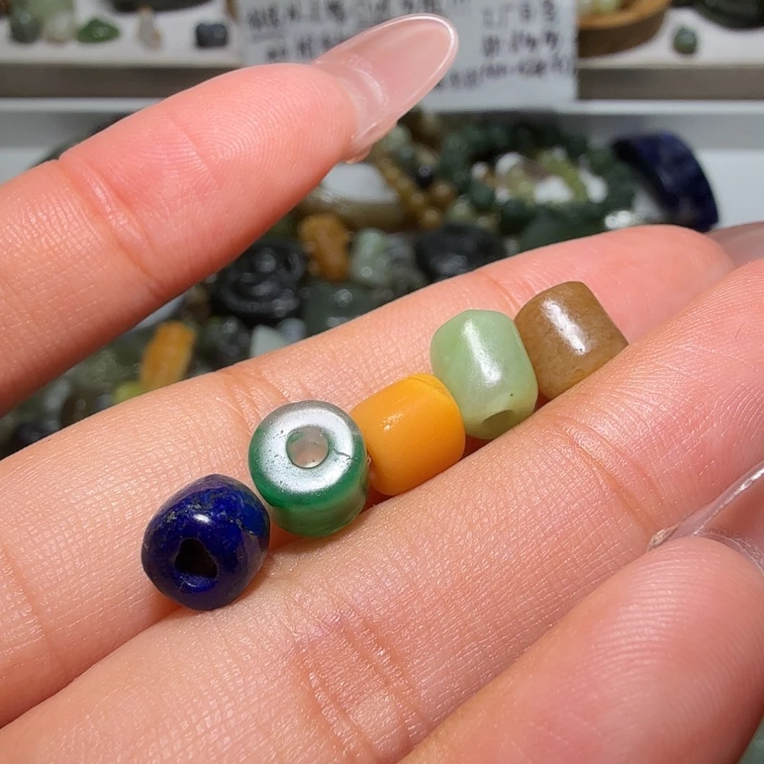 和田玉未镶嵌珠宝奇石