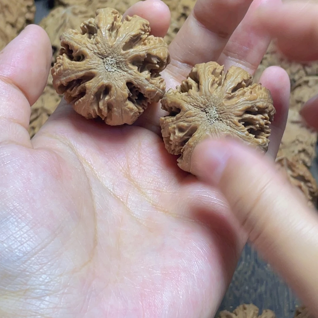 用***7吊坠桃核1秦岭灯笼野生小众