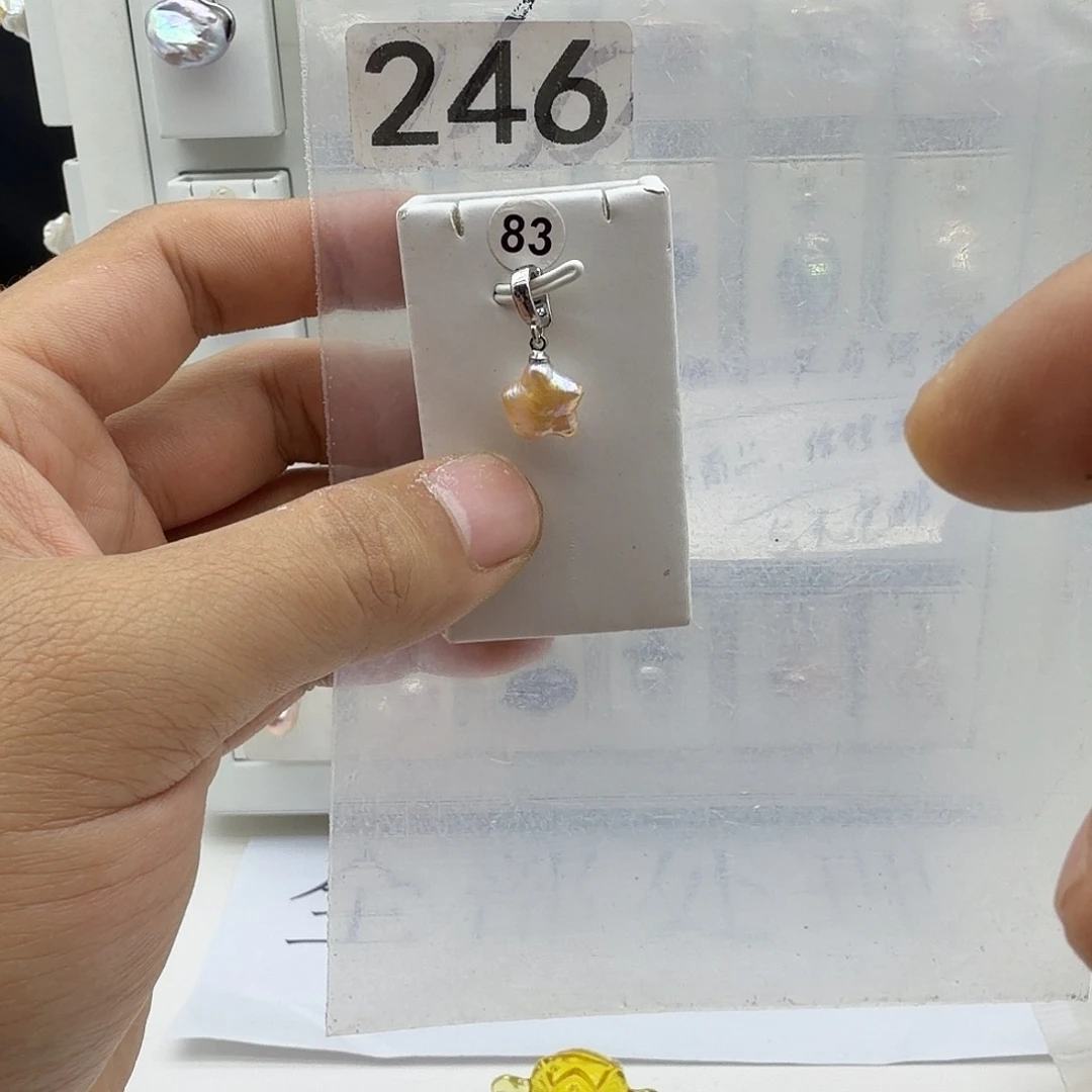 合金淡水珍珠颈饰