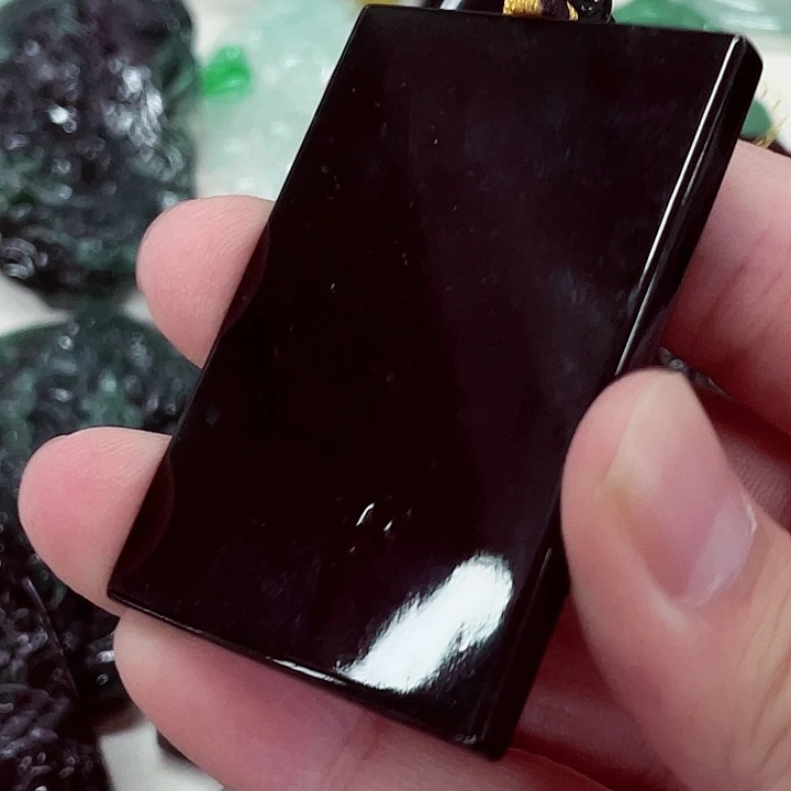 颈饰未镶嵌翡翠先鉴后发一物一证